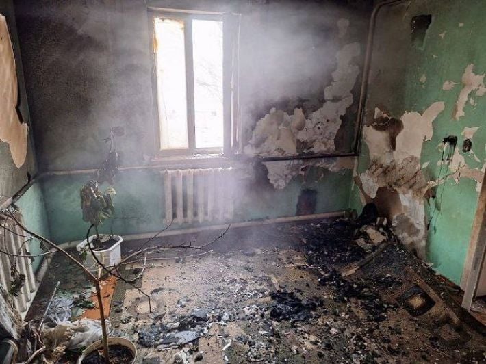 В Мелитополе трое российских оккупантов устроили пожар в отжатом доме